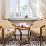 Rixwell Collection Savoy Boutique Hotel 4*