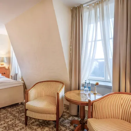 Otel Rixwell Collection Savoy Boutique 4*