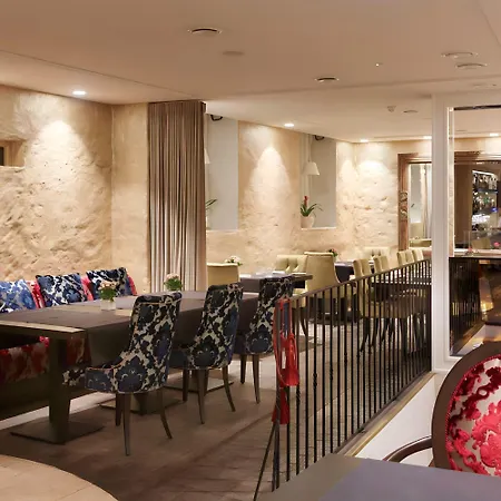 Ξενοδοχείο Rixwell Collection Savoy Boutique 4*