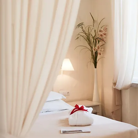 Ξενοδοχείο Rixwell Collection Savoy Boutique 4*
