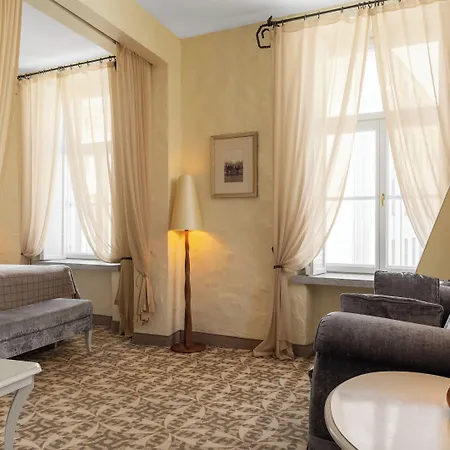 Rixwell Collection Savoy Boutique Otel