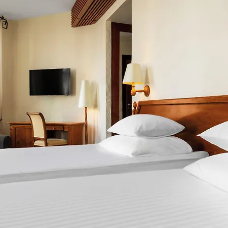 Rixwell Collection Savoy Boutique Otel 4*