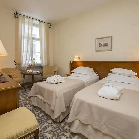 Rixwell Collection Savoy Boutique Otel