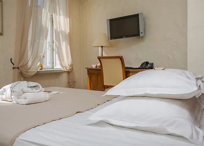 Rixwell Collection Savoy Boutique 4*