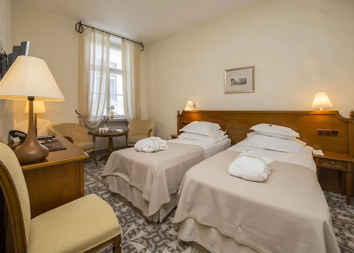 Rixwell Collection Savoy Boutique Готель