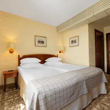 Rixwell Collection Savoy Boutique Otel