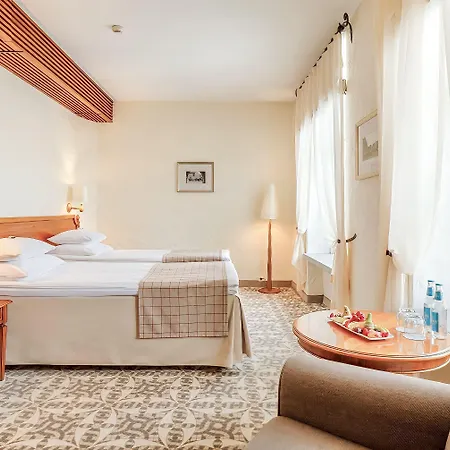 Rixwell Collection Savoy Boutique Hotell 4*